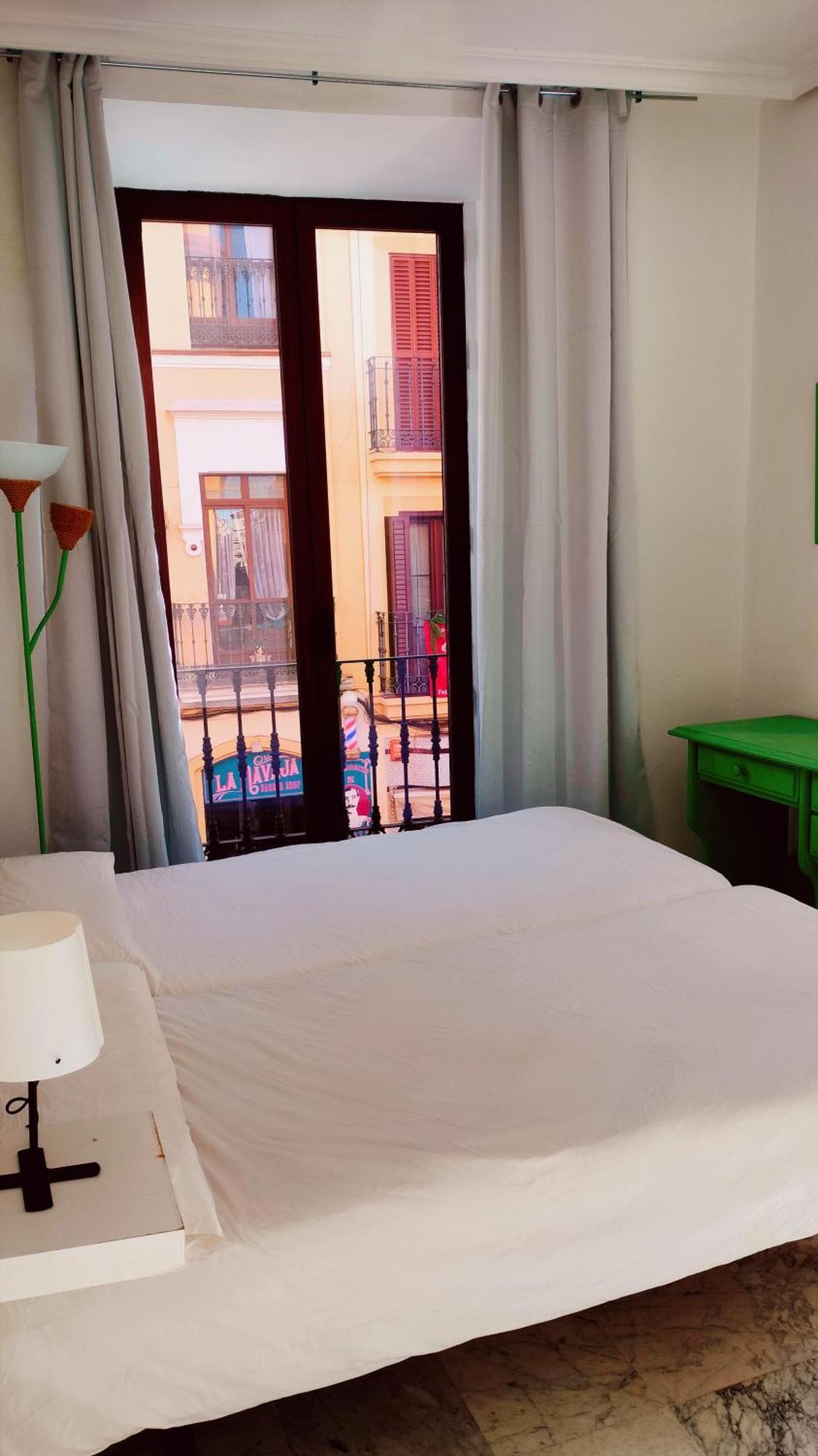 Apartamento En Sevilla Centro Con Vistas A La Plaza Alameda De Hercules - Hasta 7 Personas Exterior foto